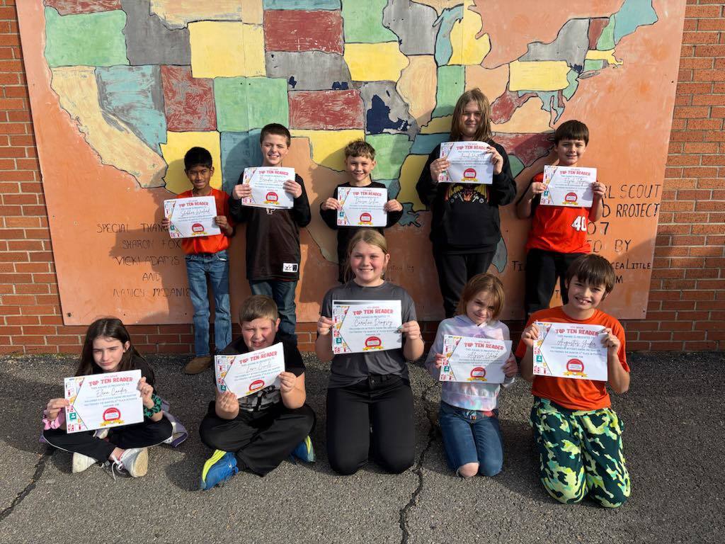 Congratulations to these students for meeting their reading goals! We are so proud of you! 