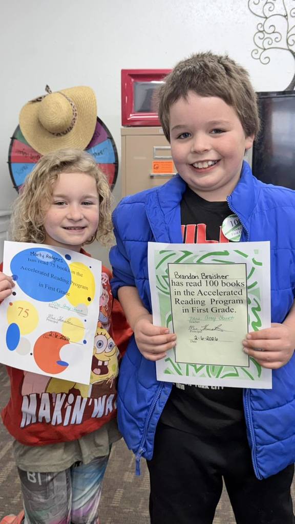 The snow break did not slow our kids down! They came back ready to break some goals!! Congratulations 🧡🖤 #puxicolearns #puxicoreaders