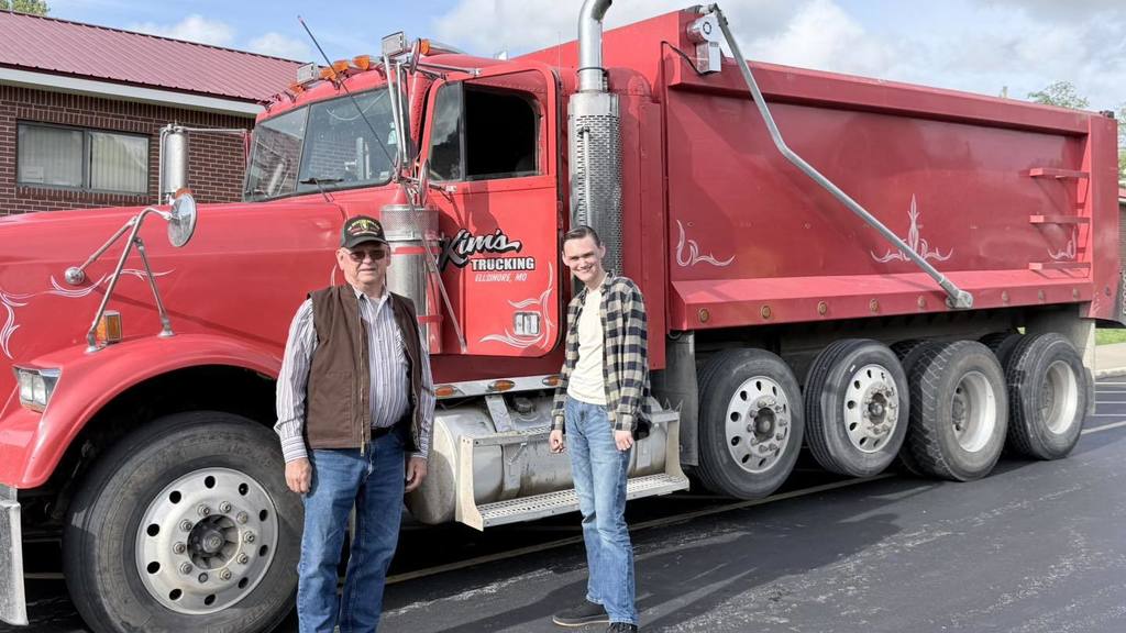 Kim's Trucking Dump Truck