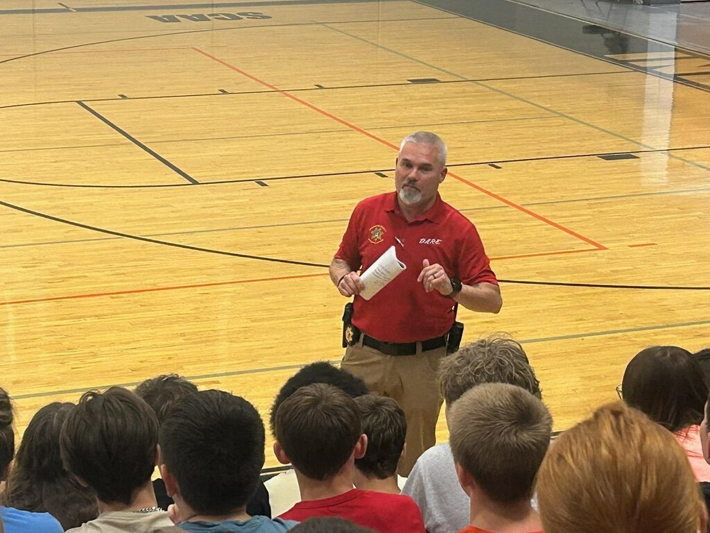 A big thank you to the Stoddard County Police Department for sharing Officer Cowell with us today!