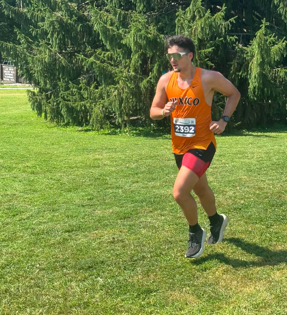Our High School Cross Country athletes competed in their first meet today, and we couldn’t be more proud of each and every one of them! Their hard work, dedication, and determination are already showing, and we’re excited to watch them grow and accomplish great things throughout the season. Congratulations to all of our runners! 🎉 We are cheering you on every step of the way!
