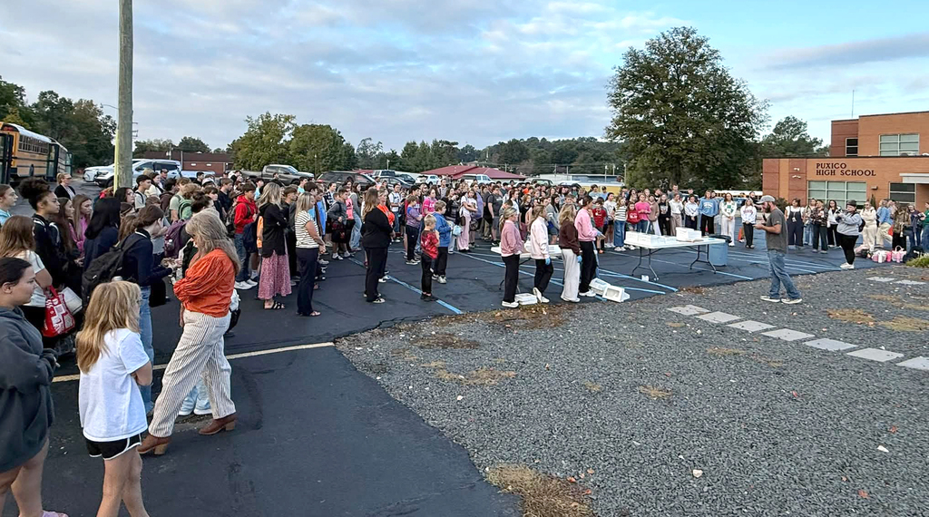 🙏 FCS celebrates with the community united in prayer 🙏 On Wednesday, September 23, an estimated 270 students, staff members, and community members gathered for See You at the Pole. The Fellowship of Christian Students was blessed by the many people who helped make this special morning possible. They sincerely thank Mrs. Ashley Woolard for her wonderful assistance, the Ministerial Alliance for providing delicious donuts from Lowery Acres, and Mr. Brad Watkins for sharing an inspiring message about God’s great love. Thank you to everyone who worked behind the scenes and to each person who joined them. We are grateful for the opportunity to support our students as they came together in faith and united in prayer. 🧡🖤 #SeeYouAtThePole2026