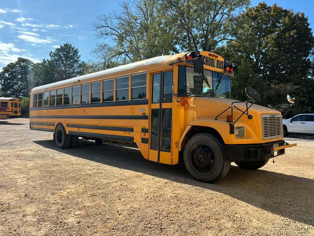 Puxico R-8 School will have this bus available for auction, Saturday, October 17, 2026 at Jacob Goodin Auction Service in Bloomfield, MO.
