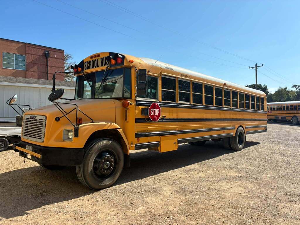 Puxico R-8 School will have this bus available for auction, Saturday, October 17, 2026 at Jacob Goodin Auction Service in Bloomfield, MO.