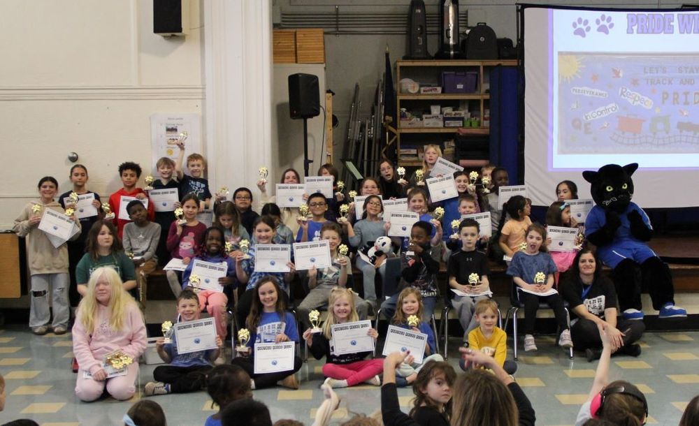 A group photo of our 2nd trimester QE Pride winners.