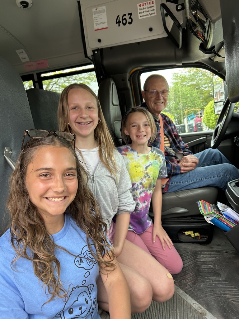WE LOVE OUR QE BUS DRIVERS & AIDES!  On Tuesday, April 28th, members of the QE 5th Grade Leadership Squad surprised our amazing bus drivers and aides with a goodie bag to celebrate and thank them for all they do! Happy School Bus Driver Appreciation Day, and great job Leadership Squad! 🩵