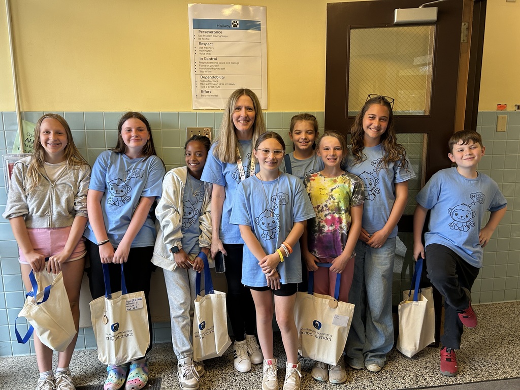 WE LOVE OUR QE BUS DRIVERS & AIDES!  On Tuesday, April 28th, members of the QE 5th Grade Leadership Squad surprised our amazing bus drivers and aides with a goodie bag to celebrate and thank them for all they do! Happy School Bus Driver Appreciation Day, and great job Leadership Squad! 🩵
