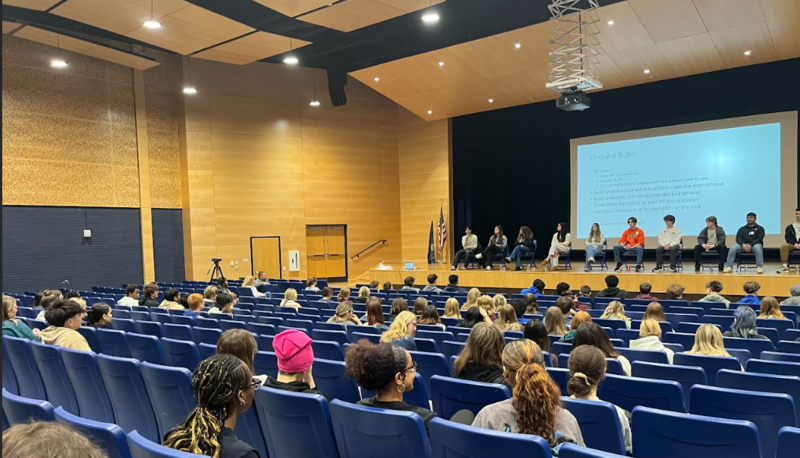 Graduates Return to QCHS