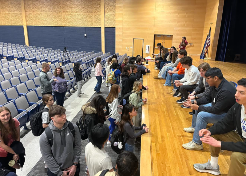 Graduates Return to QCHS