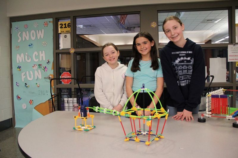 The Bottle - to - Brick Heater / Compressor Team: Etta, Brynn, and Rosa / The Positive Pumas pose for a photo