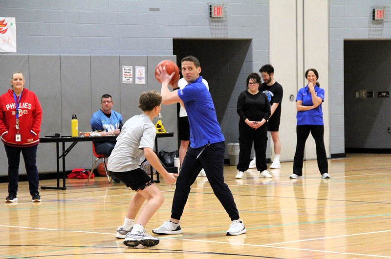 Dr. Crater defends the ball