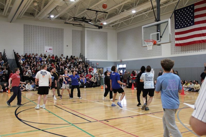 Andrew makes the winning three point shot