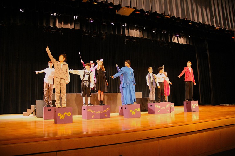 The cast of Willy Wonka