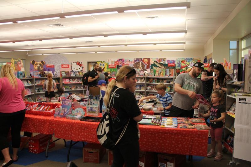 Book Fair at Neidig Family Fun Night