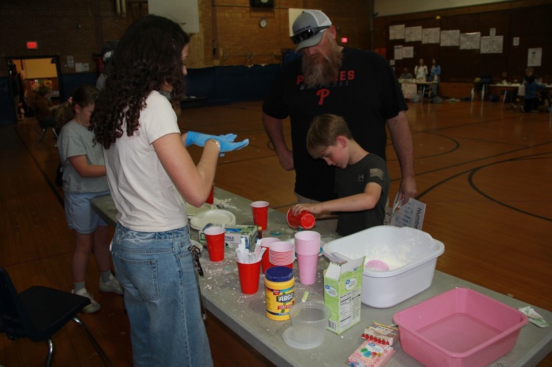 Students create oobleck