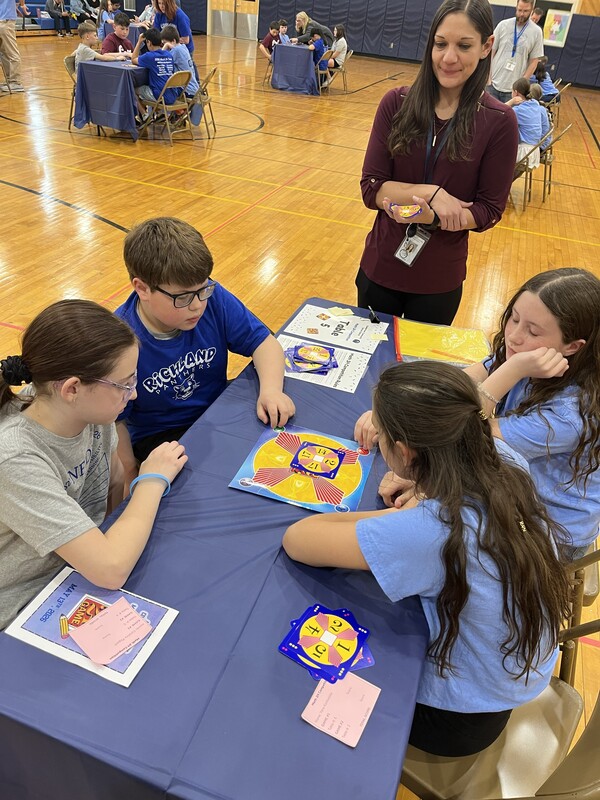 Students play Math24