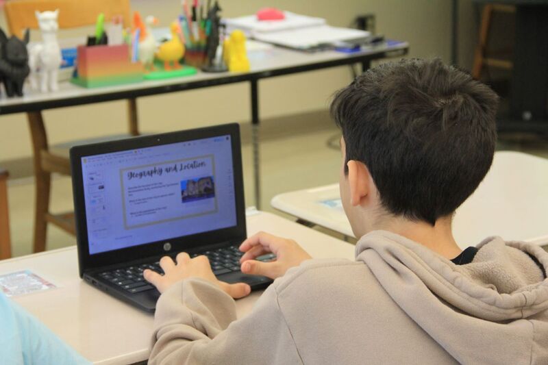 Students create their travel websites