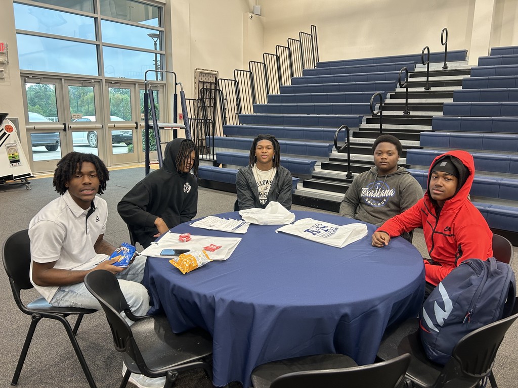 QCHS seniors attending preview day at TAMU-T