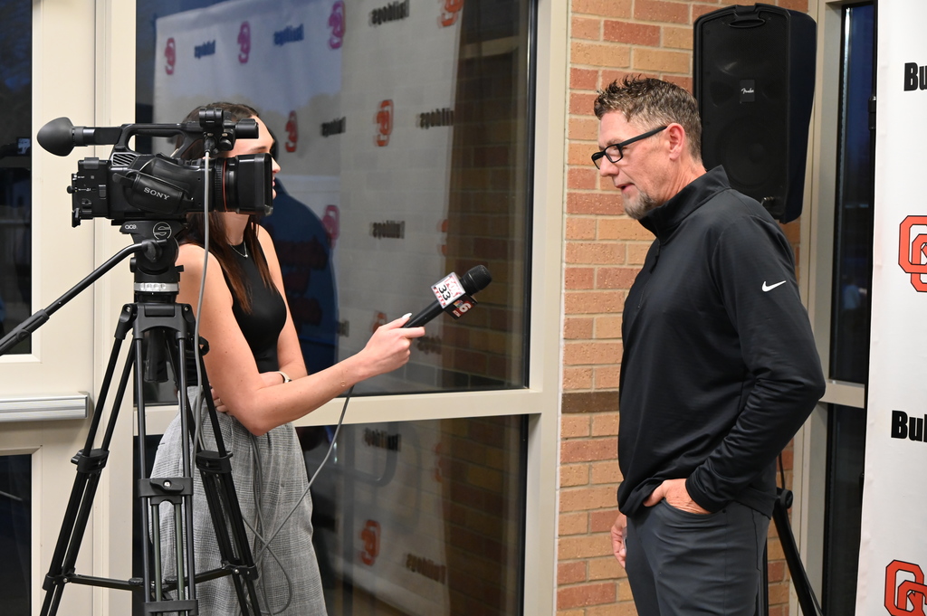 KTAL reporter Kylee Corman interviews new QCHS AD Kevin Reaves