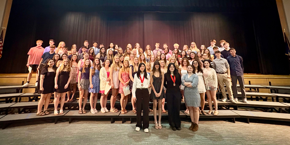Students in Queensbury Spanish Honor Society.