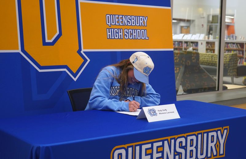 Kady Duffy signs letter of intent.