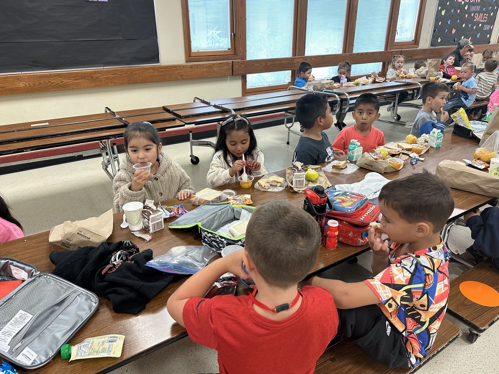 Kindergarteners' first lunch at FES!