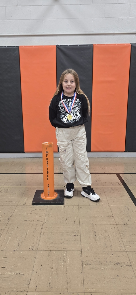 Congratulations to Aliza Gould for making the Impossible Shot in P.E. Mr. Harmon picks two students who demonstrate good sportsmanship to take a shot with a tennis ball from 6ft.