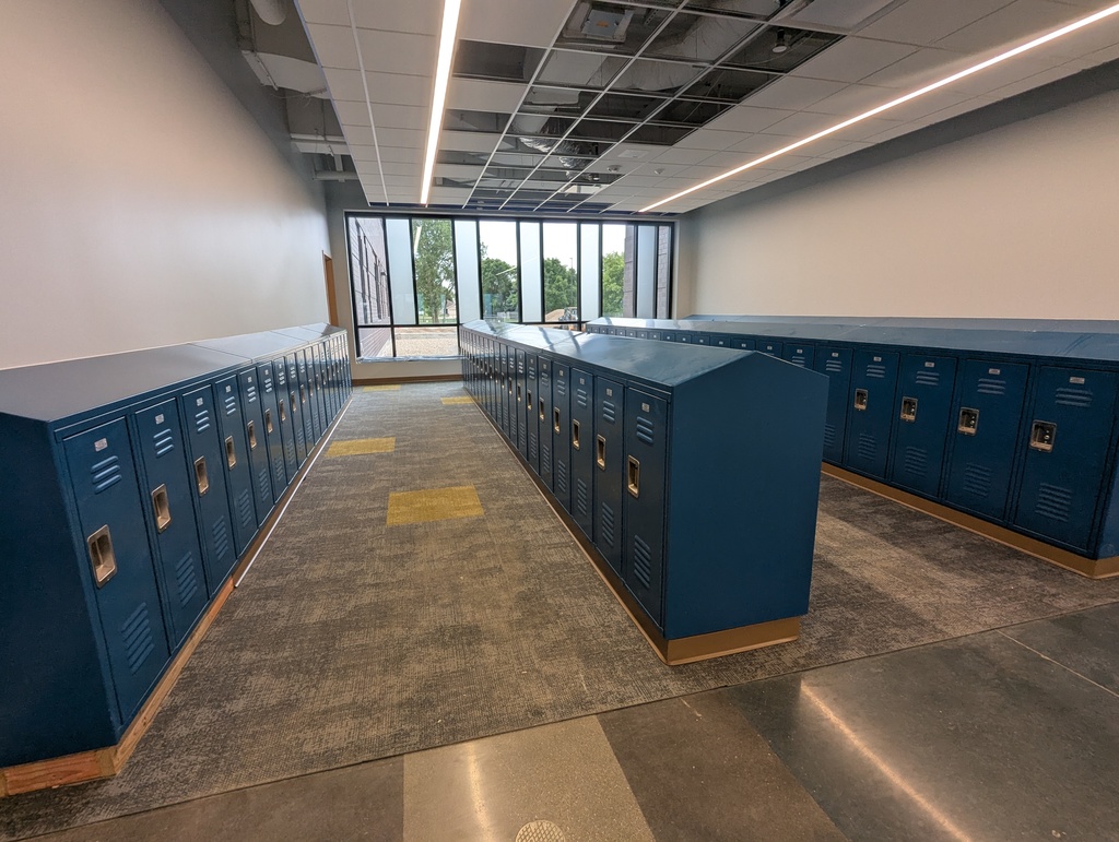 Shulte Lockers