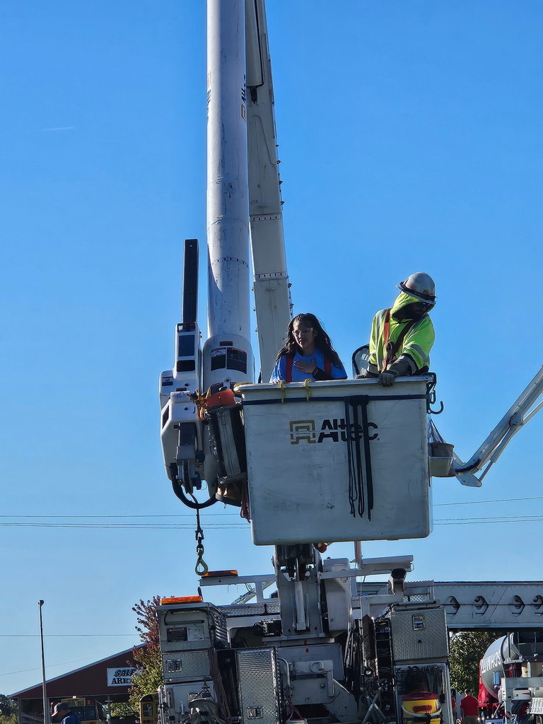 WE Energies bucket rides.