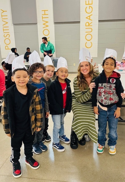 Lunch @ the Academies of Racine - Jerstad Elementary