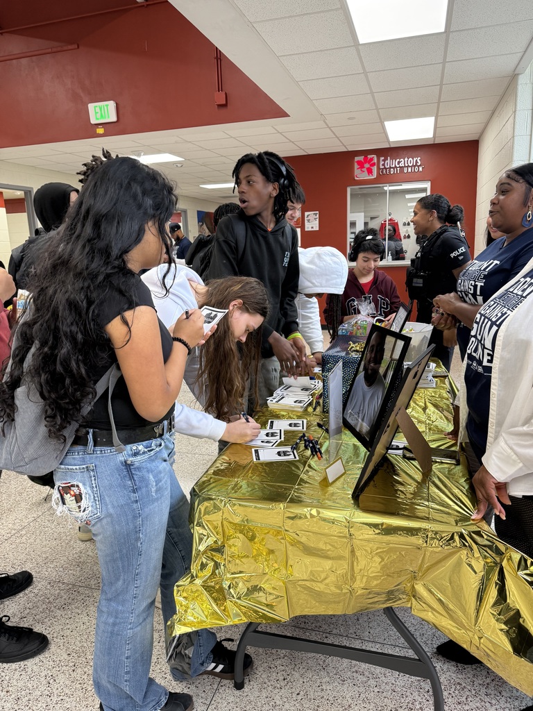 Day of National Concern, students signing pledge