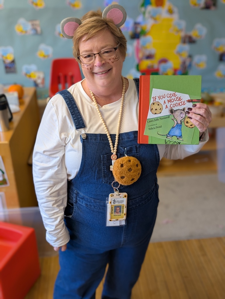 BEE Center's Favorite Book Character Halloween Celebration