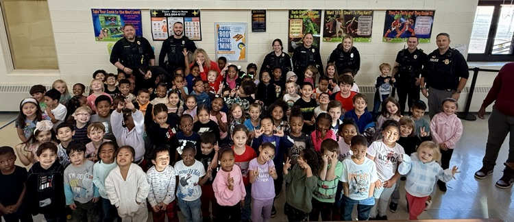 donuts with the cops 