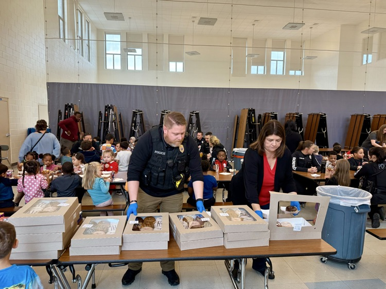 donuts with the cops 