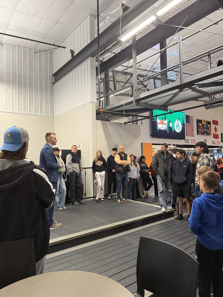 Yesterday, students in the Marketing Pathway joined Mr. Mantuano at the Wisconsin Herd High School Pro Sports Career Day in Oshkosh. Some of the many activities at the event included the opportunity to participate in a panel with Wisconsin sports professionals who specialize in marketing, sales, entertainment, operations, communications, a Q&A with industry experts, and a behind-the-scenes arena tour before getting autographs courtside while watching Herd players warm up.