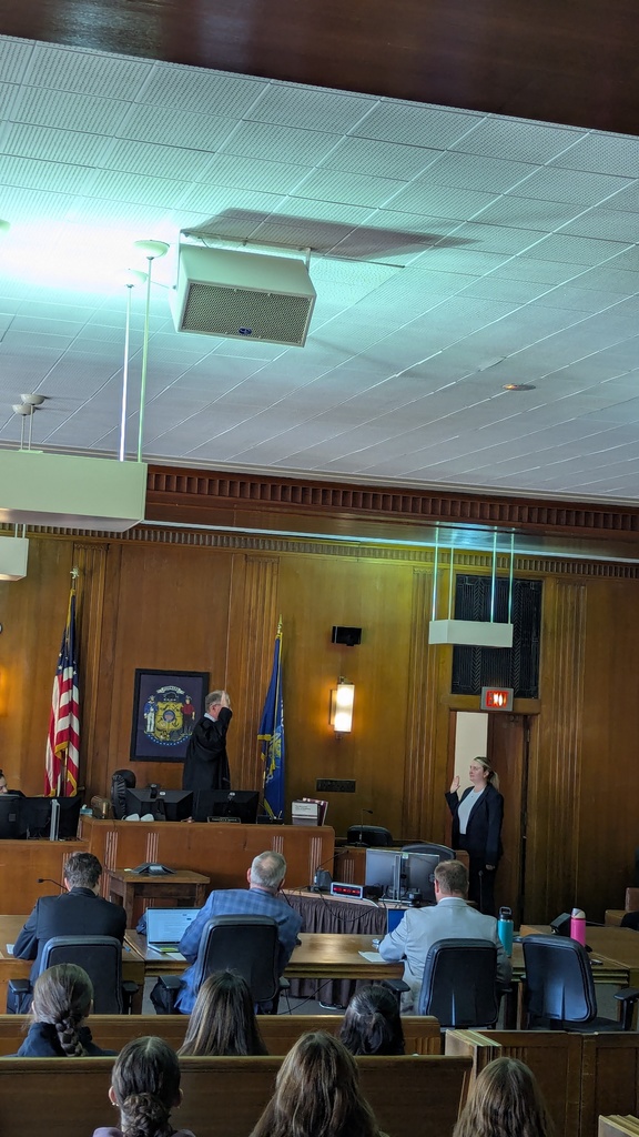 On Thursday December 4th, the Park High School Business Law class visited the Racine Courthouse to view a mock trial presented by Assistant District Attorney Chris Steenrod and presided by Judge Timothy Boyle.  The students were able to see the lawyers address real evidence and argue both sides to an actual case in front of the court. #onthehunt #collegeandcareerready #letseat #PantherPride 