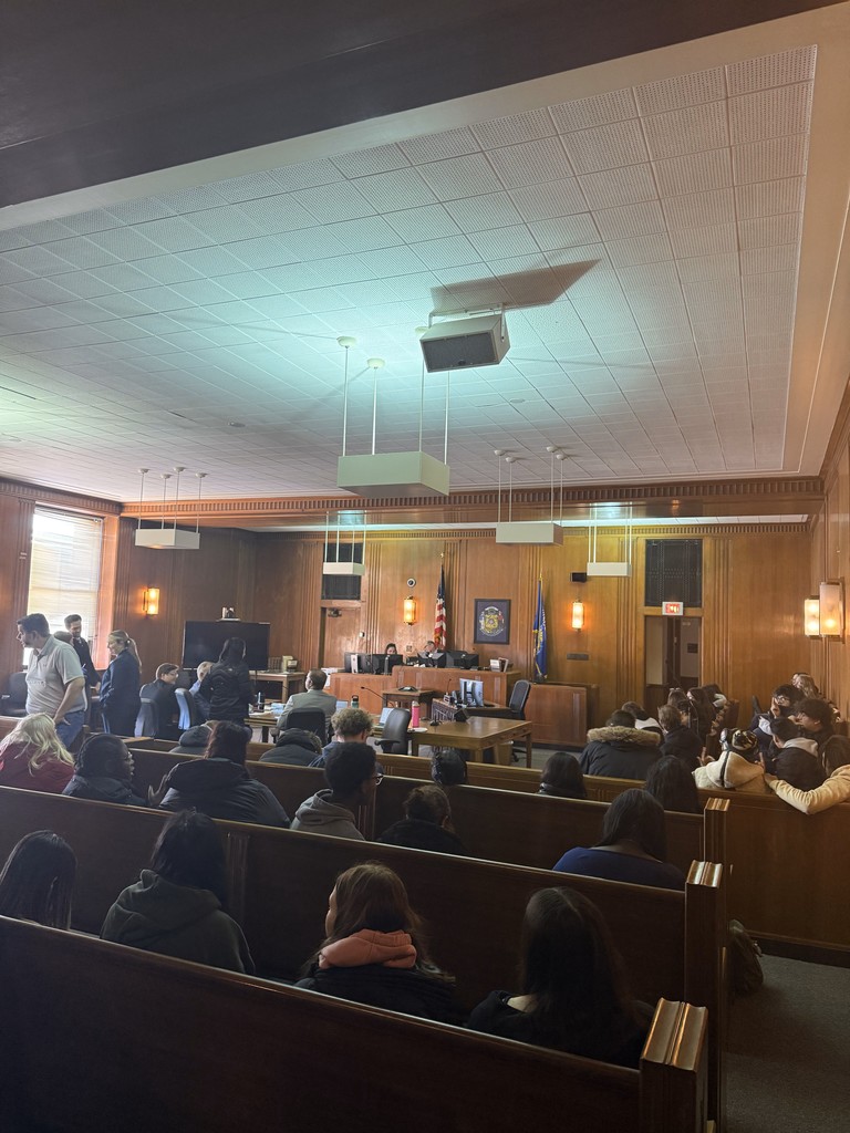 On Thursday December 4th, the Park High School Business Law class visited the Racine Courthouse to view a mock trial presented by Assistant District Attorney Chris Steenrod and presided by Judge Timothy Boyle.  The students were able to see the lawyers address real evidence and argue both sides to an actual case in front of the court. #onthehunt #collegeandcareerready #letseat #PantherPride 