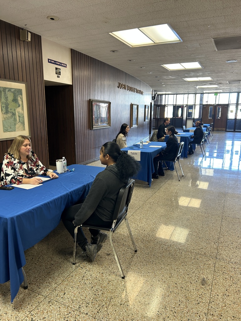 This past week, our sophomores all received a mock interview!  A great experience to help build this skill and receive feedback.  A huge thanks to all the community volunteers! #collegeandcareerready #onthehunt #letseat #PantherPride