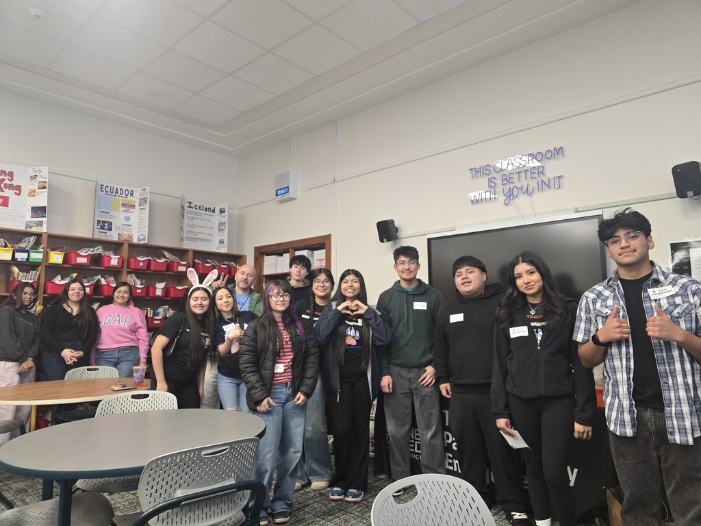 Today, LSU had an amazing opportunity to connect with students at Mitchell! 🧡💙  We spent time with 8th graders, helping them prepare for a smooth and confident transition into high schoolanswering questions, sharing advice, and building excitement for what’s ahead.  At the same time, we partnered side by side with younger students and wrapped up the day with a fun-filled egg hunt for our 1st and 2nd grade dual language learners! 🐣🌷  It was a day full of learning, mentorship, and joy. We’re proud to support and celebrate these students at every stage of their journey!