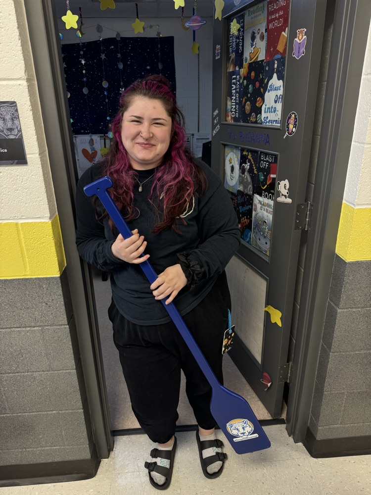 Ms. Rheanna winning The Oar