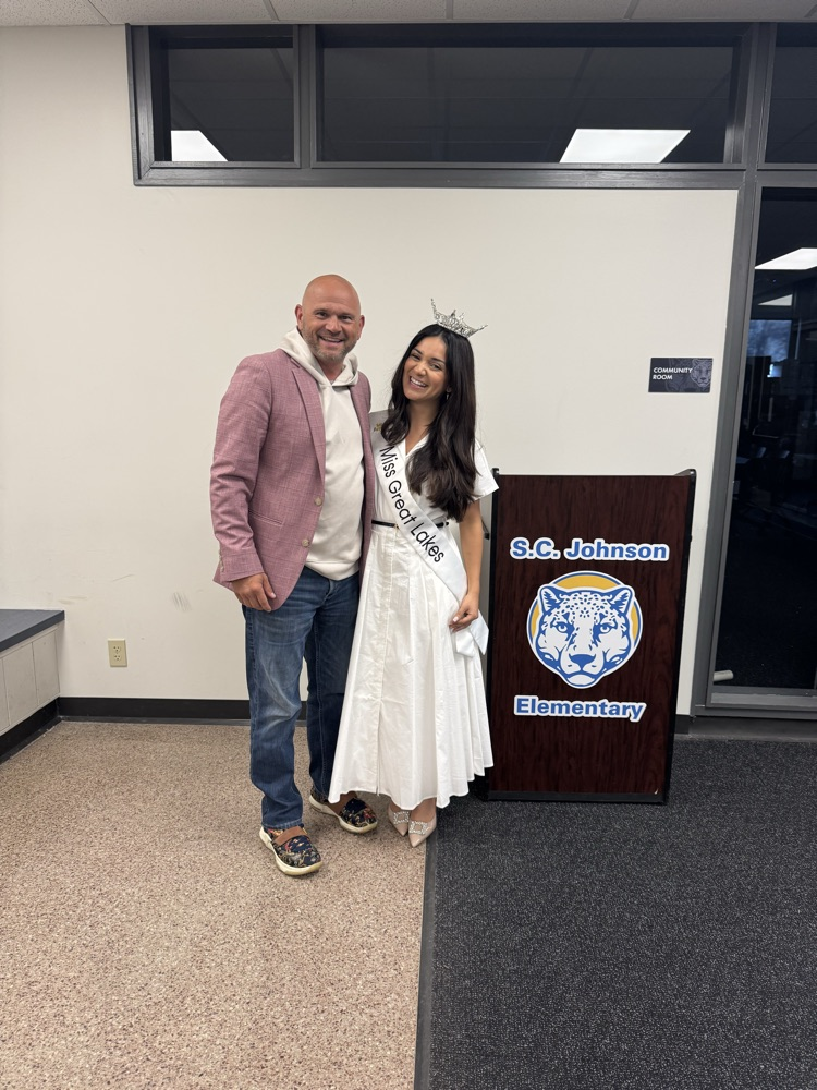 Miss Great Lakes- Roselyn Pacheco & Principal - Joe Wendt