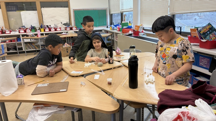3d shapes for math, made from marshmallows and toothpicks