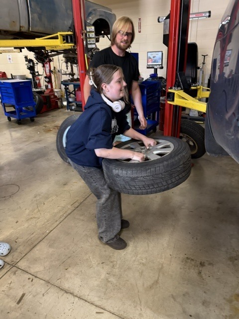 STEM Class to Park Automotive