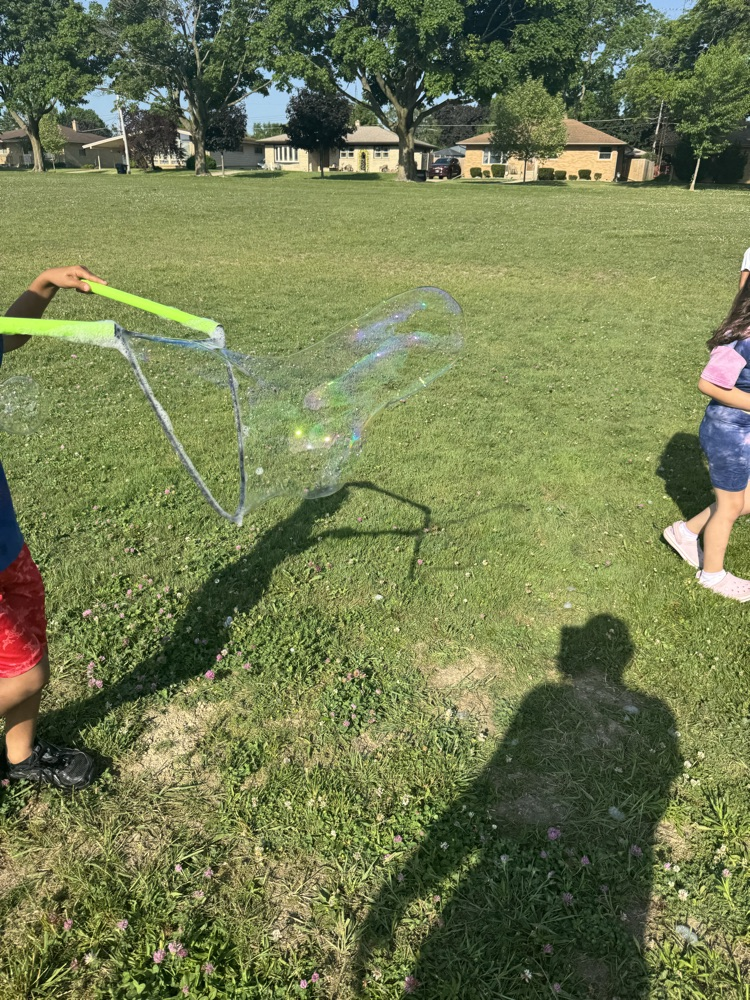 Mega Bubble Station