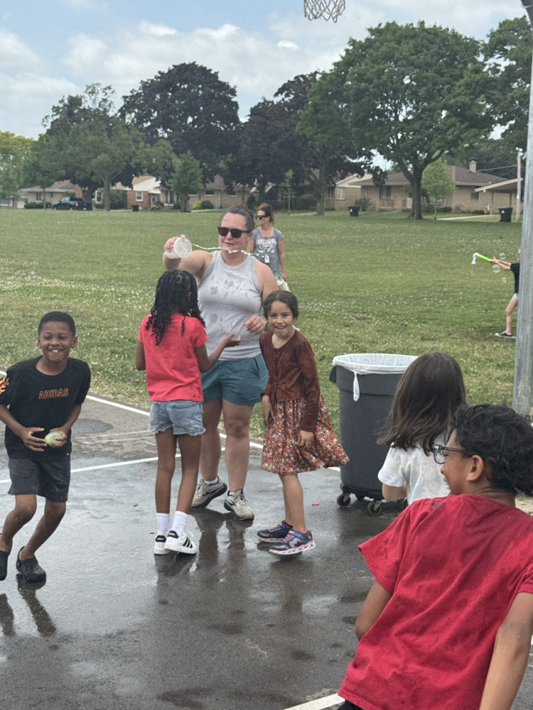 Water Splash Station