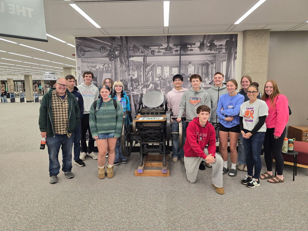Today, Park's AP Research students attended UW-Parkside to begin indepth research on their individual topics. 📖📚 In AP Research, students pick a research question, identify a research gap, use ethical methodologies, and collect or analyze evidence over the full academic year. From there, AP Research students maintain a portfolio to document their ongoing inquiry, skill development, and reflections. There is no better class than AP Research that will prepare students more for college. Today was great day in helping our students become #CollegeReady #ALLIN