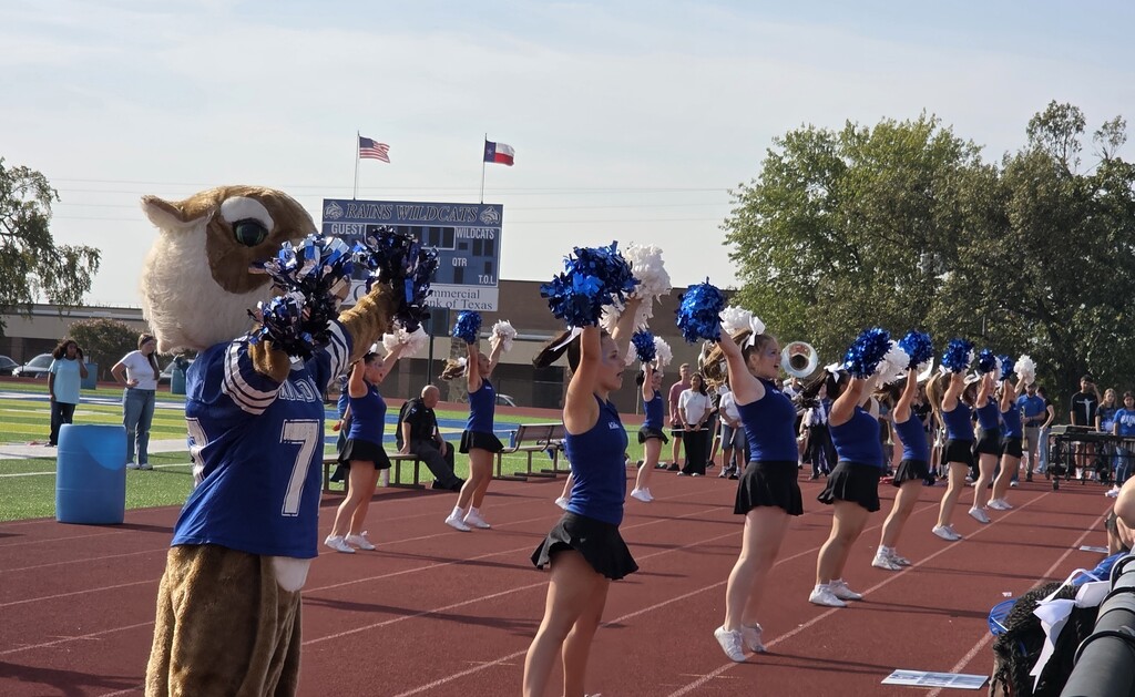Wildcat Homecoming Pep-Rally Pictures-Cheerleaders