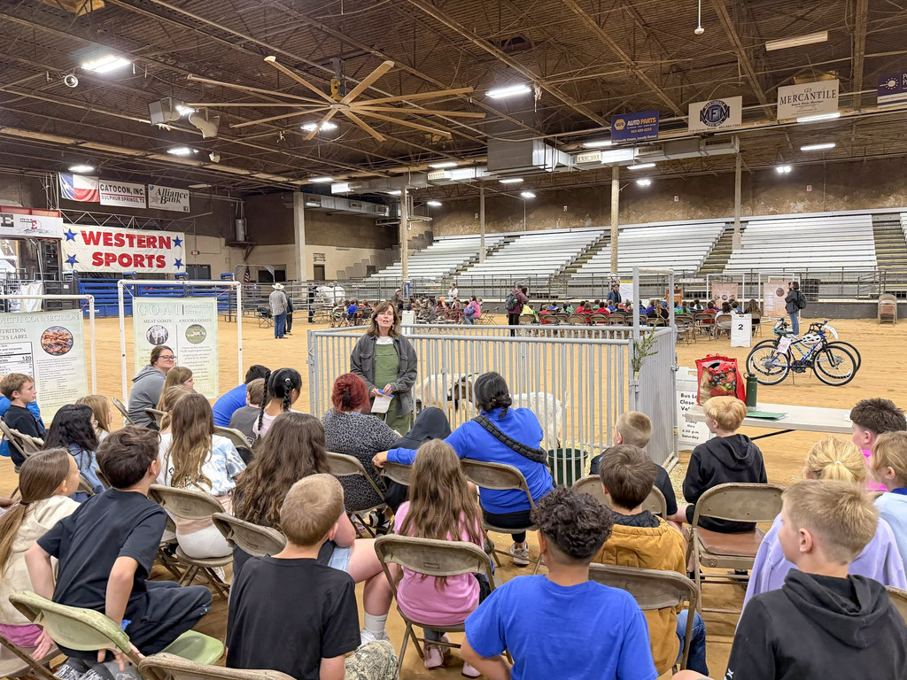 Ag in the Classroom students listening to speaker