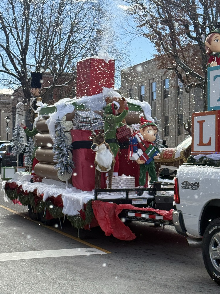 Several Woodrow students were spotted in the Christmas Parade!