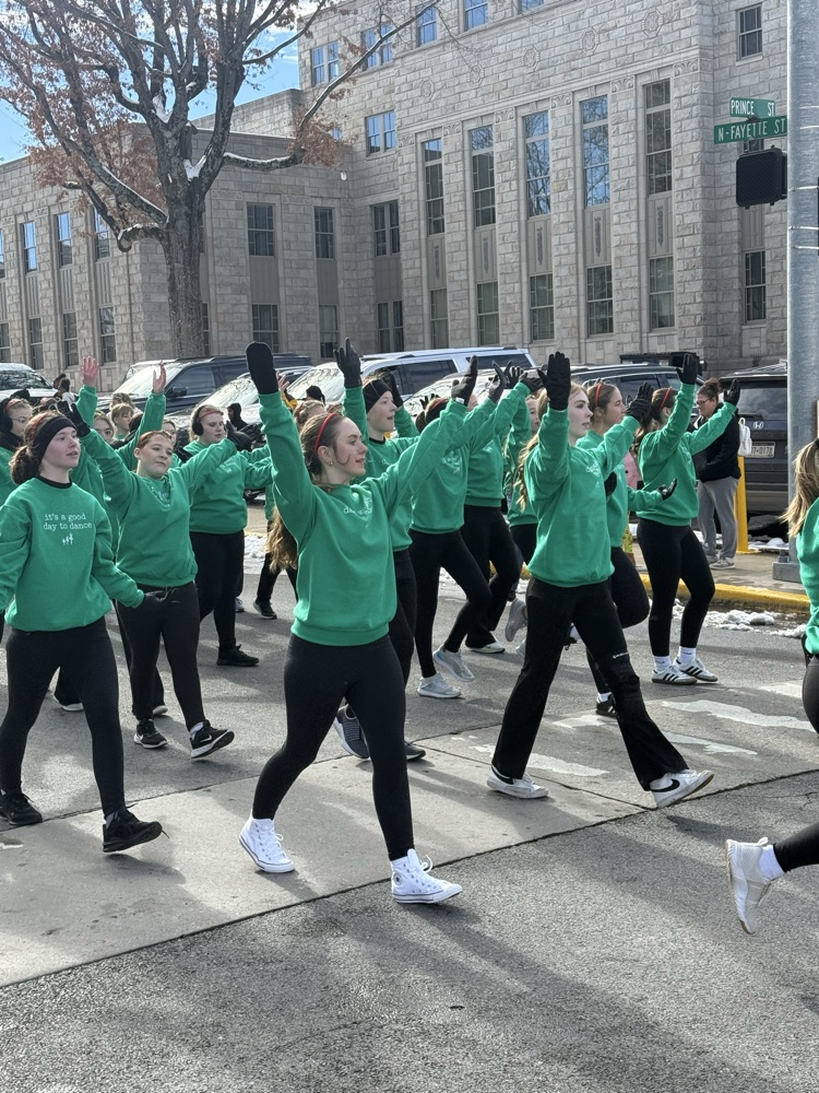 A few more Woodrow students spotted in the parade yesterday.